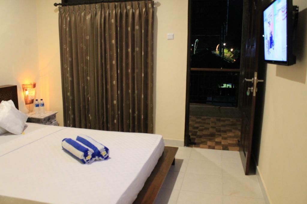 Chillin Kuta Homestay Exterior photo