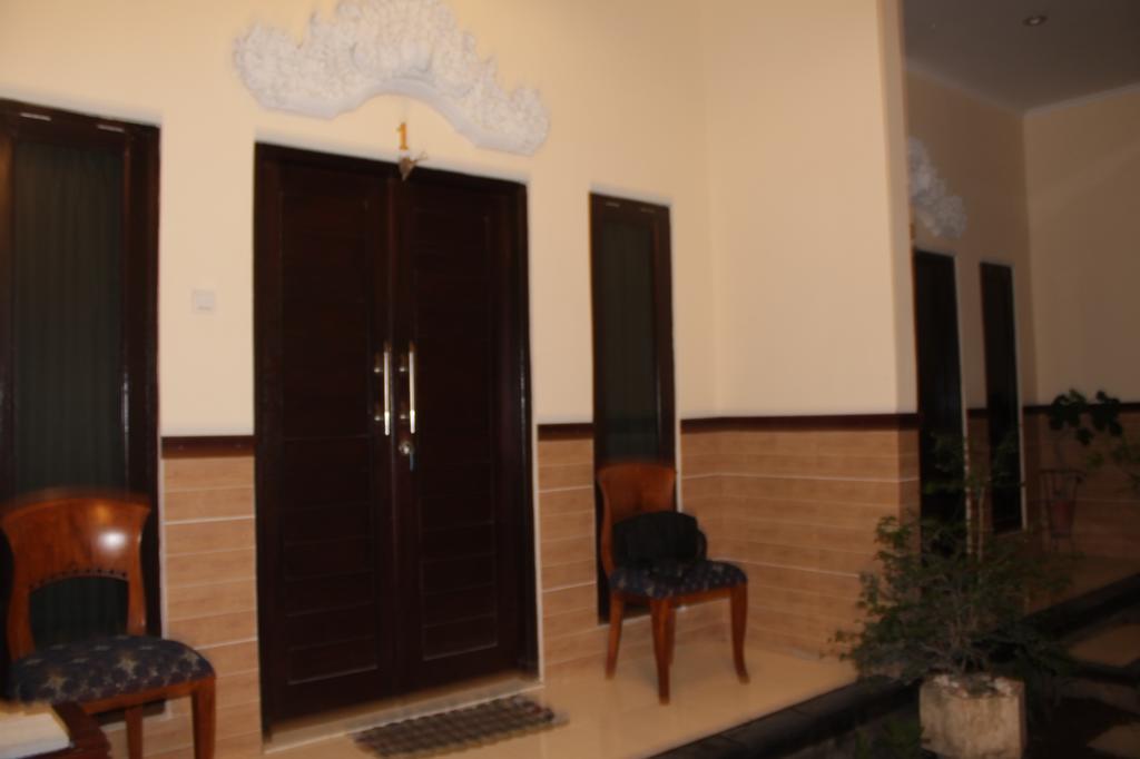 Chillin Kuta Homestay Exterior photo