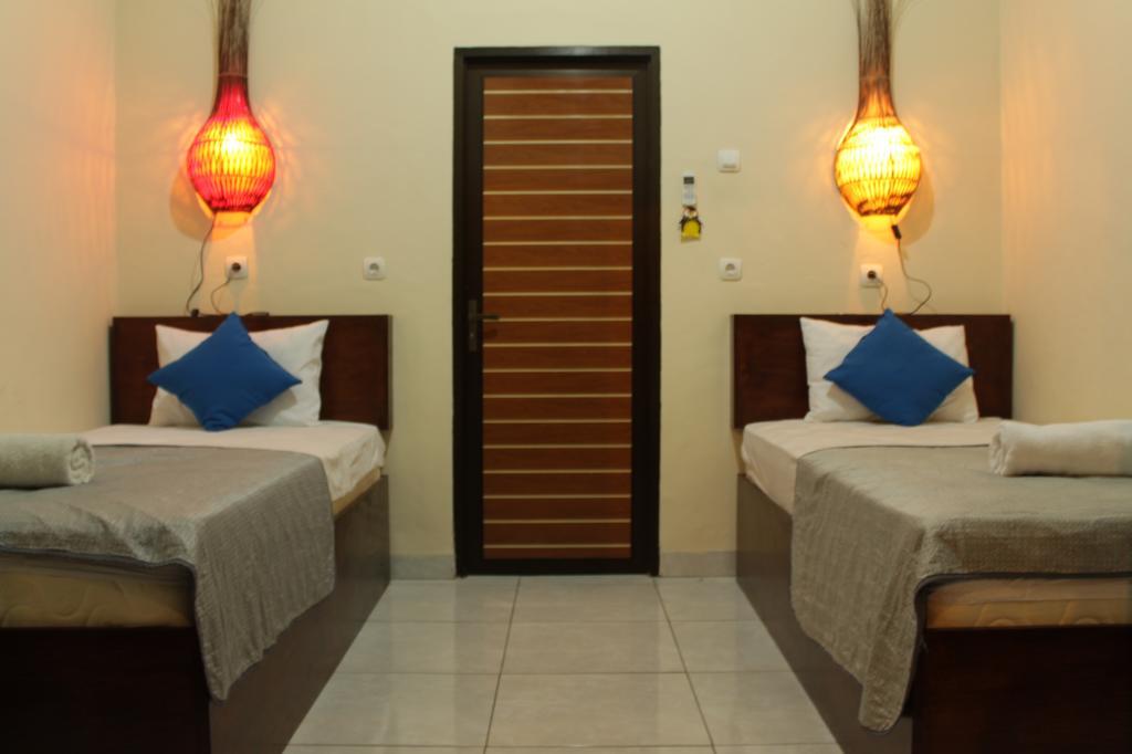 Chillin Kuta Homestay Exterior photo